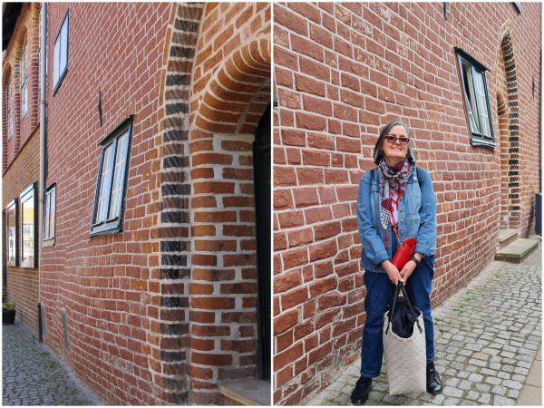 Collage_Schwangeres Haus