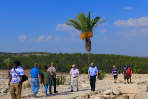 2022-11d-2274-Pastorenreise-Megiddo-kl