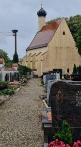 2025-07h-002-Helmuts Beisetzung-kl