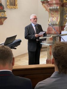 2025-07h-043-Helmuts Beisetzung-kl